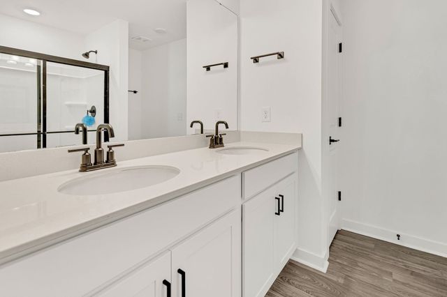 1230 Westgate Village Drive, Spartanburg, SC 29301