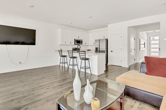 1230 Westgate Village Drive, Spartanburg, SC 29301