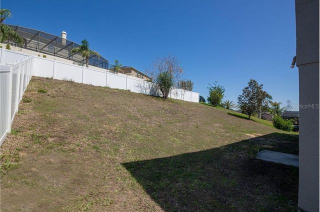 1846 WAKE FOREST AVENUE, Clermont, FL 34711