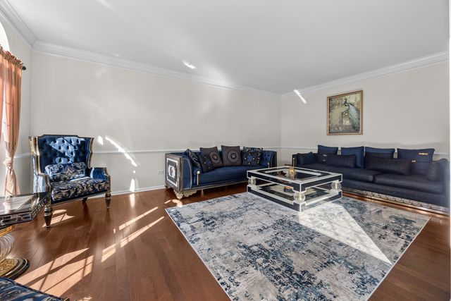 1103 Championship Drive, Elgin, IL 60124