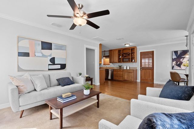 1701 Crown DR, Austin, TX 78745