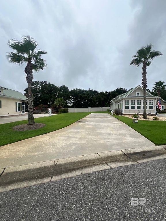 11907 Gateway Drive, Elberta, AL 36539