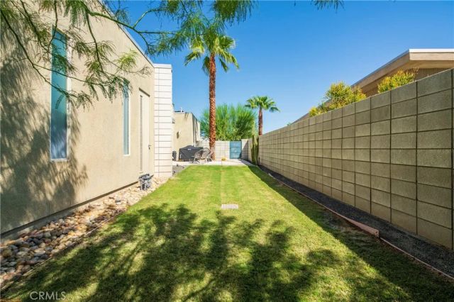 3014 N Avenida Caballeros, Palm Springs, CA 92262