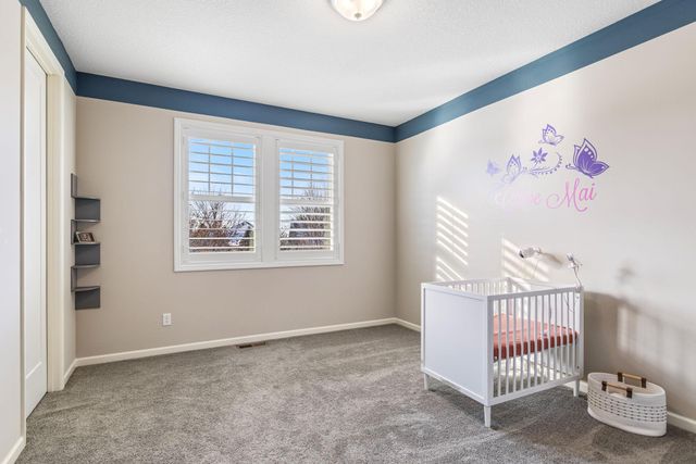 16872 Eagleview Drive, Lakeville, MN 55044