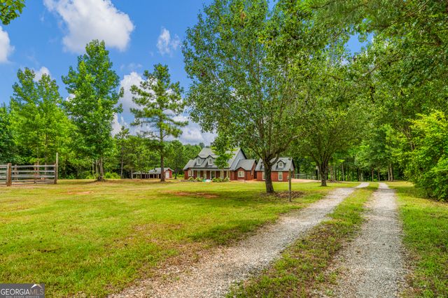 1309 Kings Gap Road, Hamilton, GA 31811