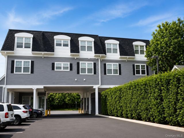 Gail Grace Estates 840 Montauk, Copiague, NY 11726