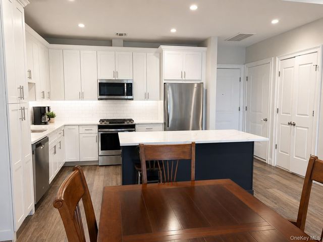 Gail Grace Estates 840 Montauk, Copiague, NY 11726