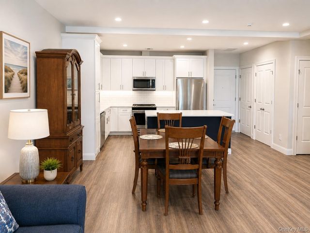 Gail Grace Estates 840 Montauk, Copiague, NY 11726