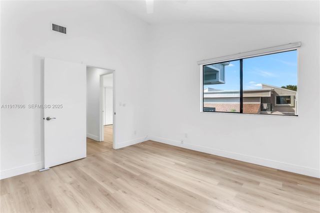 617 NW 132nd Ter 617, Plantation, FL 33325