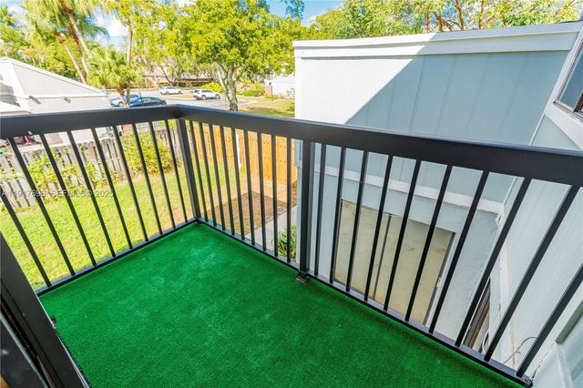 617 NW 132nd Ter 617, Plantation, FL 33325