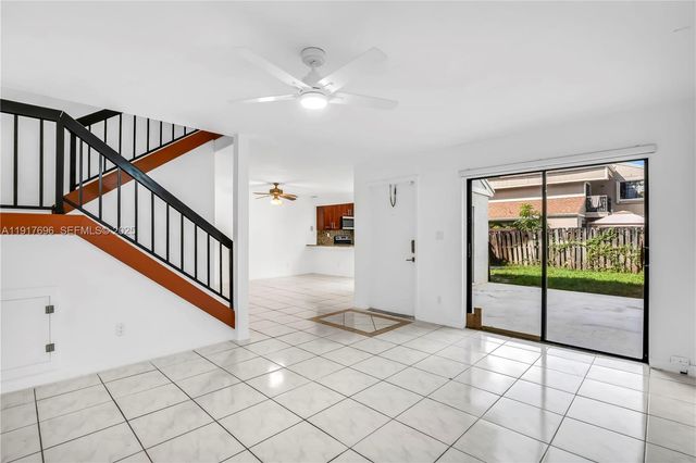 617 NW 132nd Ter 617, Plantation, FL 33325
