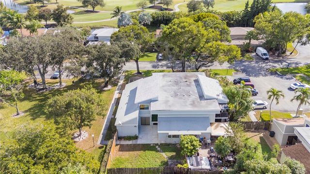 617 NW 132nd Ter 617, Plantation, FL 33325