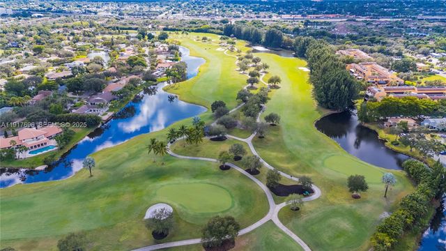 617 NW 132nd Ter 617, Plantation, FL 33325