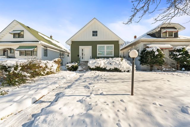 635 S 18th Avenue, Maywood, IL 60153