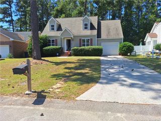 2450 Painters Mill Drive, Fayetteville, NC 28304