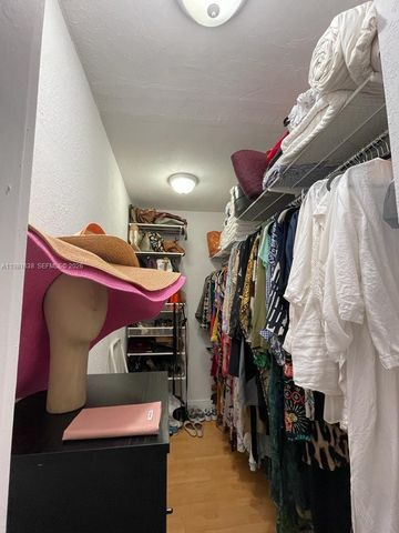 10350 W Bay Harbor Dr 7N, Bay Harbor Islands, FL 33154