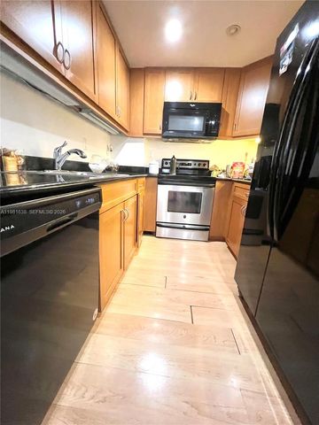 10350 W Bay Harbor Dr 7N, Bay Harbor Islands, FL 33154