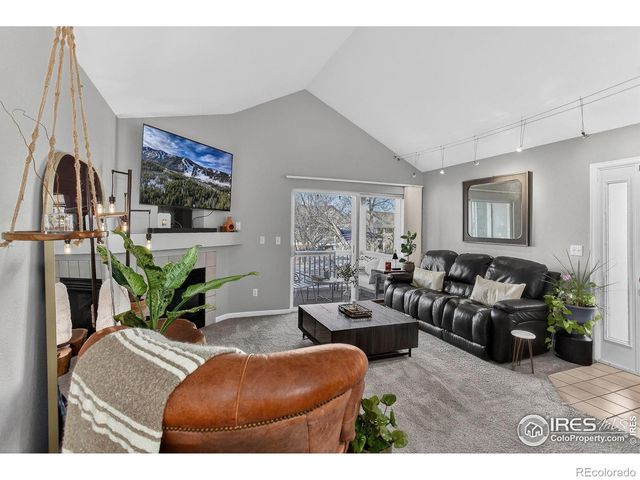 5225 White Willow Drive J-210, Fort Collins, CO 80528