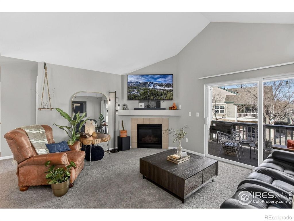 5225 White Willow Drive J-210, Fort Collins, CO 80528