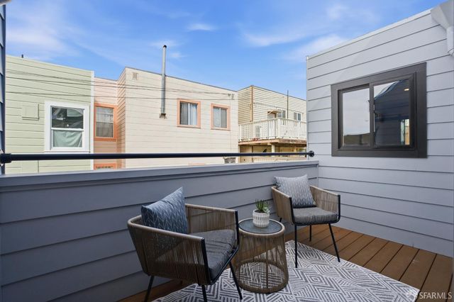 511 Edinburgh Street, San Francisco, CA 94112