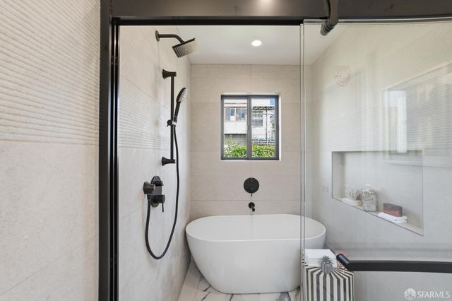 511 Edinburgh Street, San Francisco, CA 94112