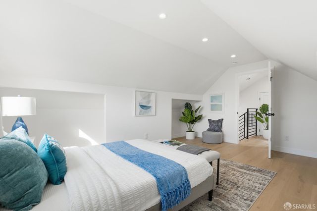 511 Edinburgh Street, San Francisco, CA 94112