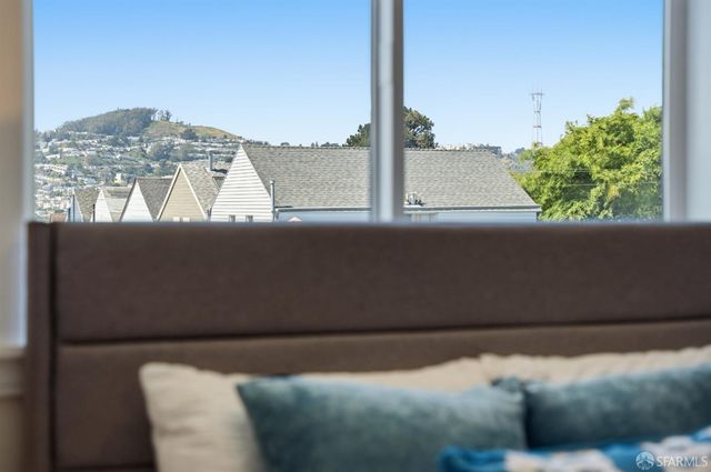 511 Edinburgh Street, San Francisco, CA 94112