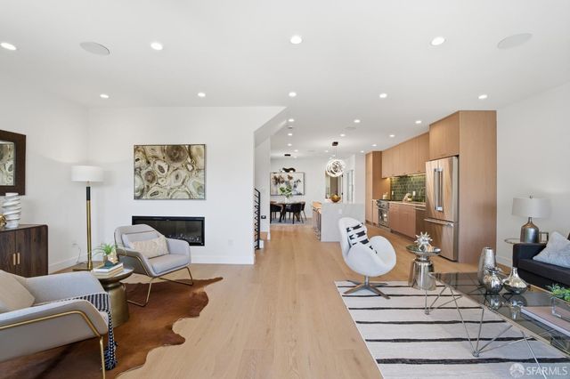 511 Edinburgh Street, San Francisco, CA 94112