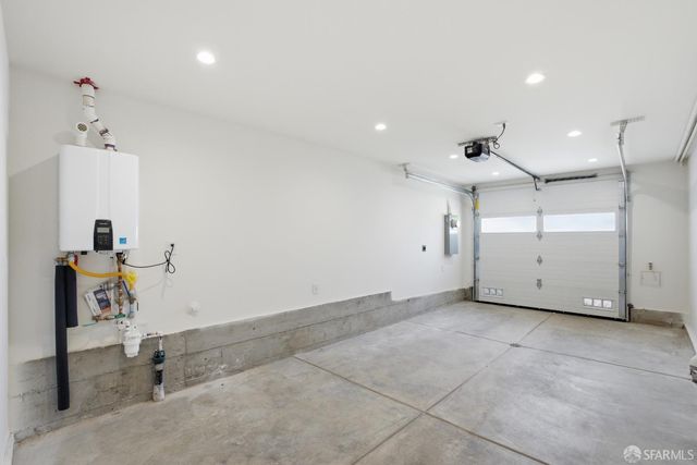 511 Edinburgh Street, San Francisco, CA 94112