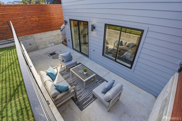 511 Edinburgh Street, San Francisco, CA 94112