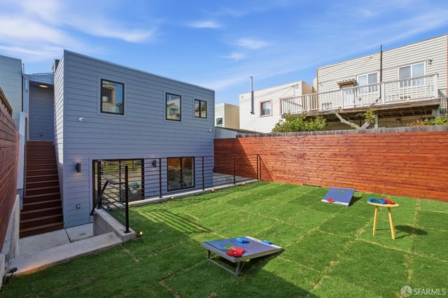 511 Edinburgh Street, San Francisco, CA 94112