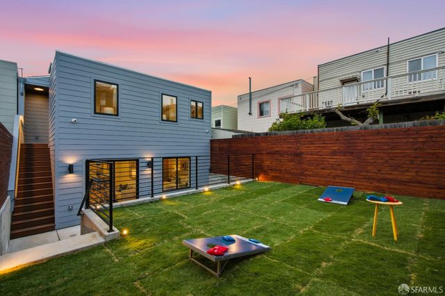 511 Edinburgh Street, San Francisco, CA 94112