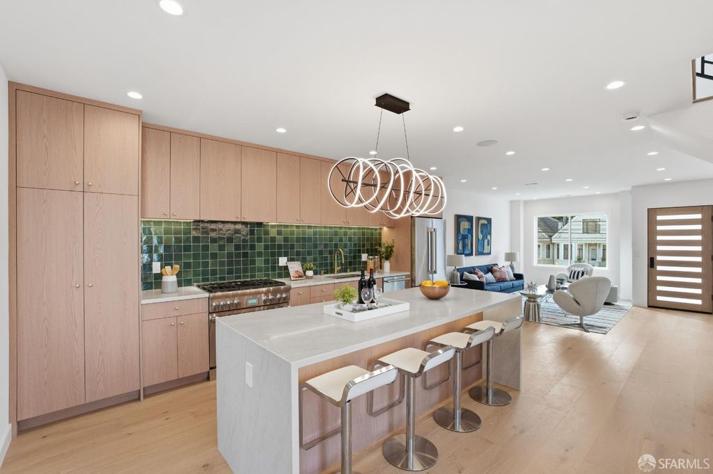 511 Edinburgh Street, San Francisco, CA 94112