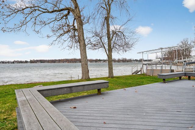 17 EMS T42B LN, Leesburg, IN 46538