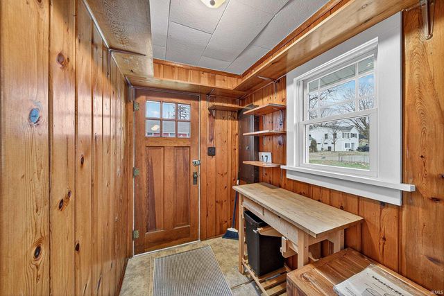 17 EMS T42B LN, Leesburg, IN 46538