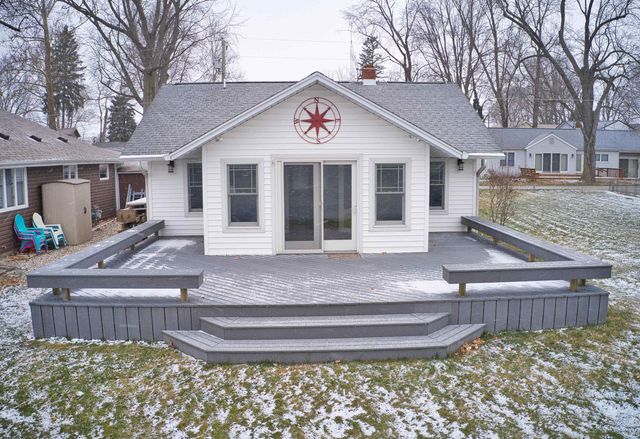 17 EMS T42B LN, Leesburg, IN 46538