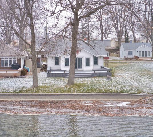 17 EMS T42B LN, Leesburg, IN 46538