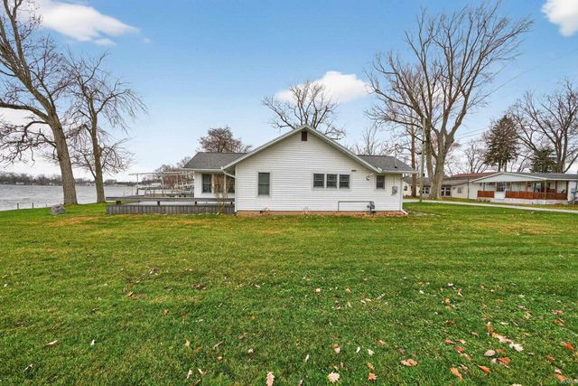 17 EMS T42B LN, Leesburg, IN 46538