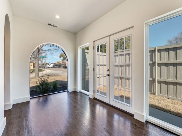 5638 Morningside Avenue, Dallas, TX 75206