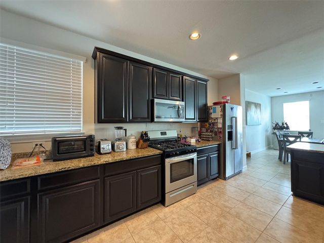 12623 Hartford Bluff Court, Houston, TX 77089