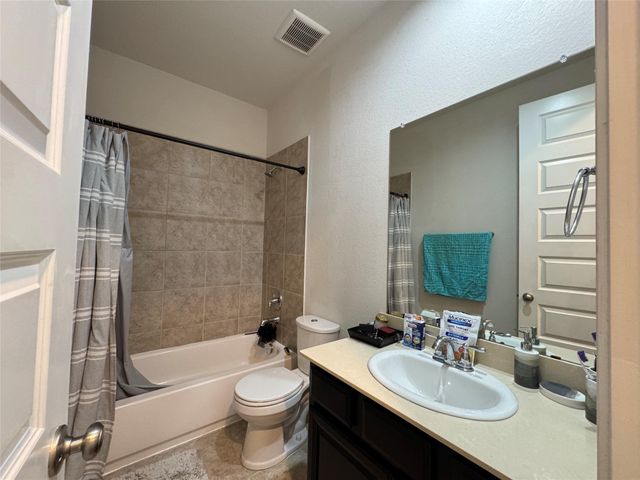 12623 Hartford Bluff Court, Houston, TX 77089