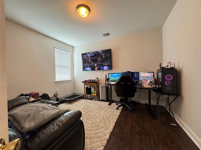 12623 Hartford Bluff Court, Houston, TX 77089