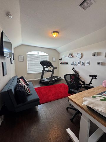 12623 Hartford Bluff Court, Houston, TX 77089