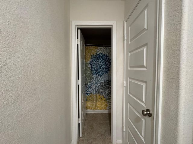 12623 Hartford Bluff Court, Houston, TX 77089