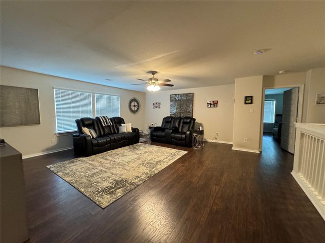 12623 Hartford Bluff Court, Houston, TX 77089