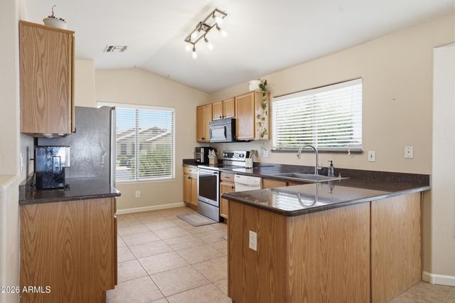 10234 E CALYPSO Avenue, Mesa, AZ 85208