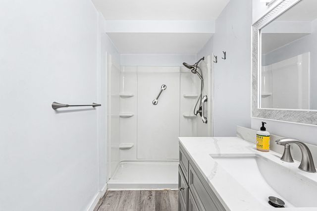 2423 E Empire Ave, Spokane, WA 99207