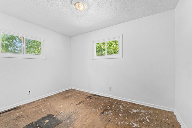 2423 E Empire Ave, Spokane, WA 99207