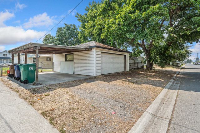 2423 E Empire Ave, Spokane, WA 99207