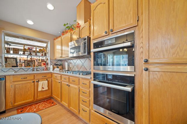 2215 Gatewood Drive, Reno, NV 89523